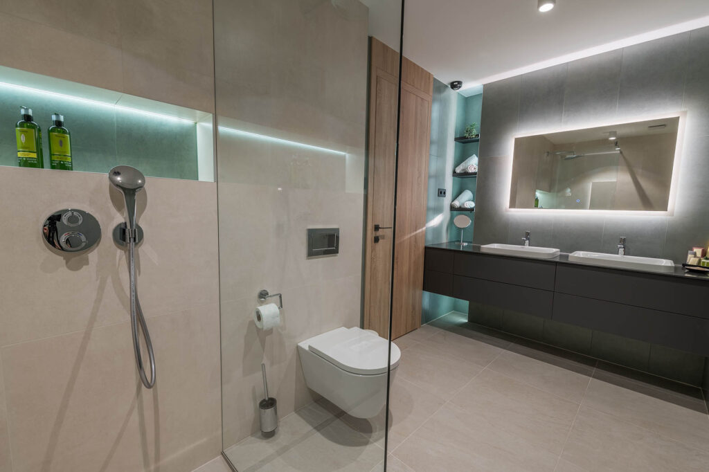 Superior apartment with lake view BJ81 Suite Hotel